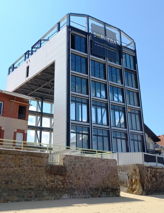 Htel Les Vagues 2021