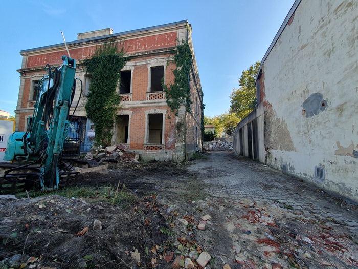 Maison Universelle 2024