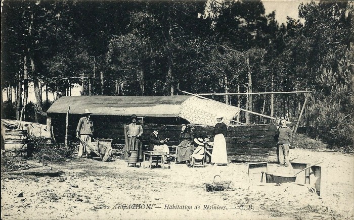 Cabane du rsinier et sa famille