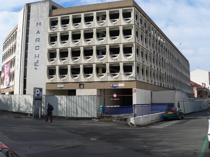 Parking Marché 2005