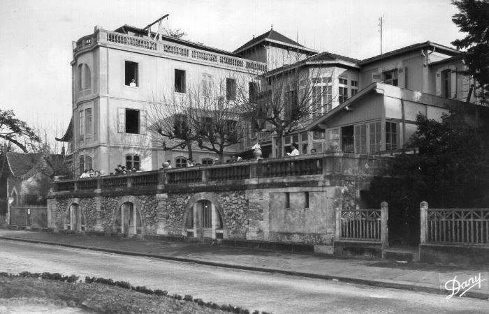 Clinique Lalesque vers 1960