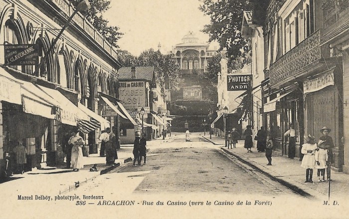 Rue du Casino