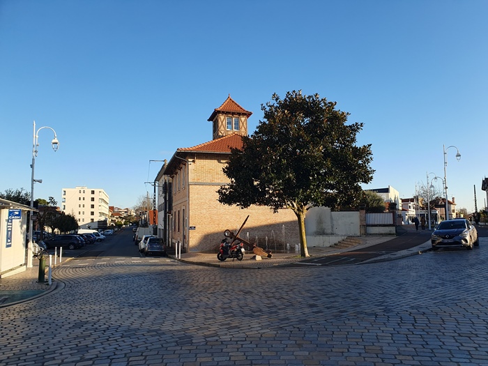 Place de l'Aiguillon 2025