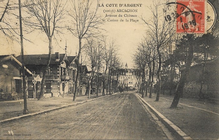 Rue du Château De Gaulle