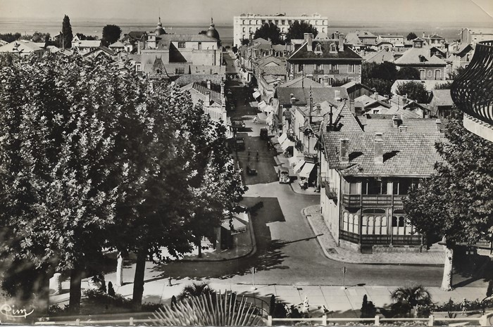 Rue De Lattre De Tassigny