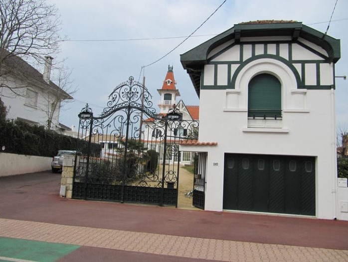 Saint-Yves grille 2011