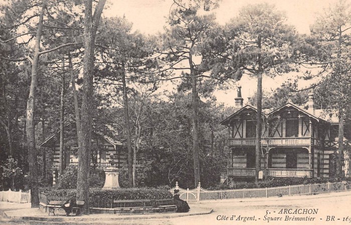 Square Brémontier Necker Vauban