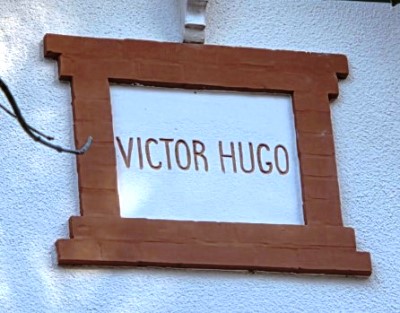 Victor Hugo Cartouche
