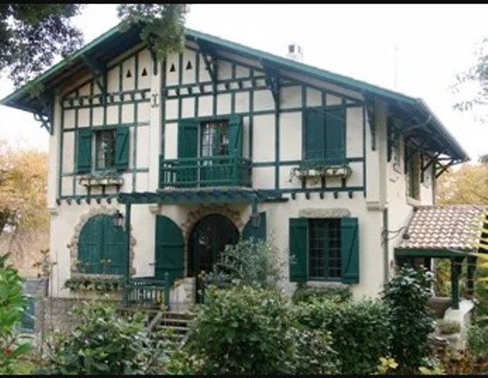 Esté Baïta 2005